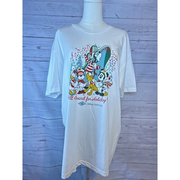 Tops - Disney Cruise Line All Aboard for Holiday Fun T-Shirt XL NWT Christmas